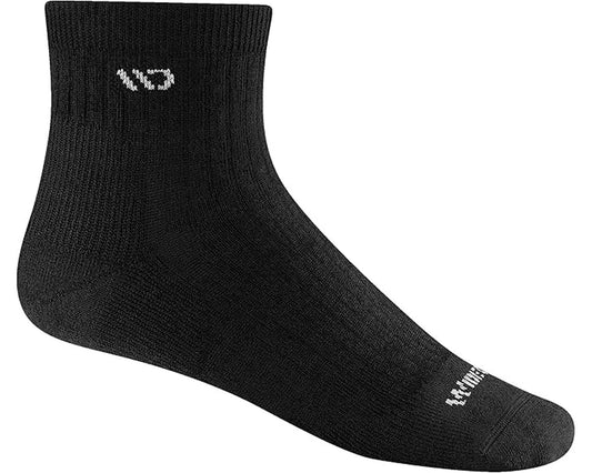 Black-Mens Solid Cushioned Quarter Sock 1