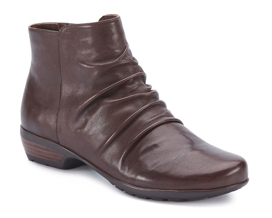 Brown Leather-ESME BOOT BY ROS HOMMERSON 1