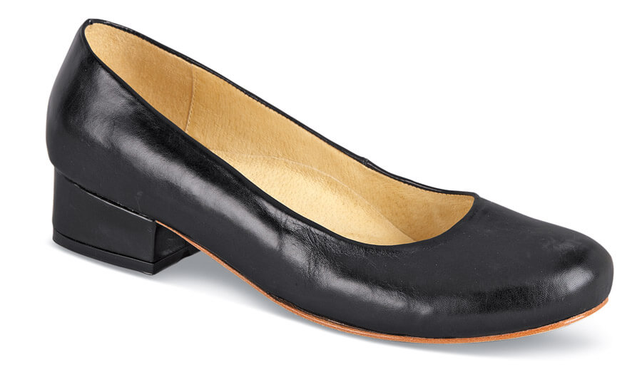 Patent Leather Middle Heel Pumps Black – C.Paravano