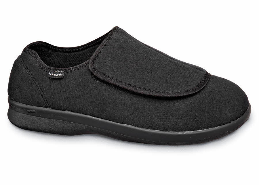 Black Cush&#39;n Foot Slipper-shoe