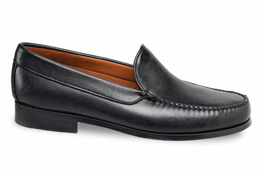 Black Softie Venetian Loafer | Hitchcock Wide Shoes
