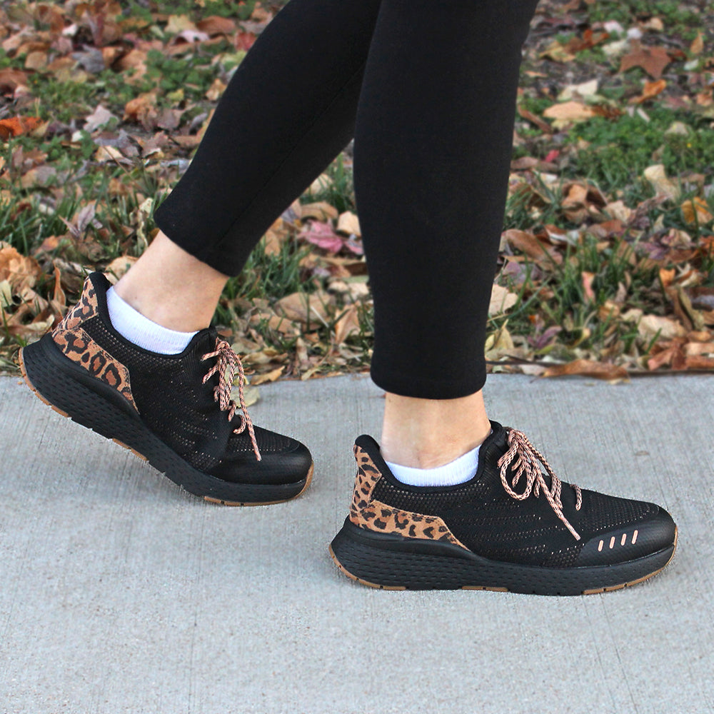 Wide Width Shoes for Women | Hitchcock Wide Shoe Closet for Women