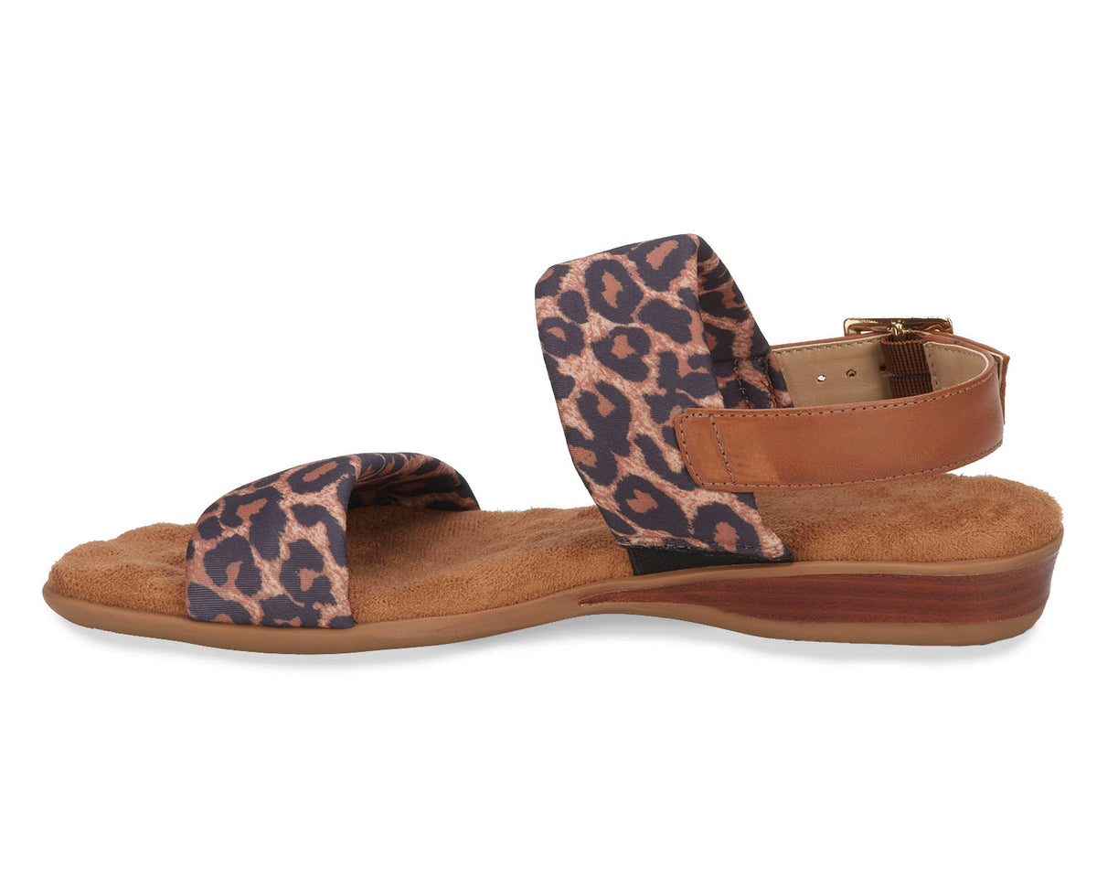 Leopard-CABANA BY ROS HOMMERSON 2
