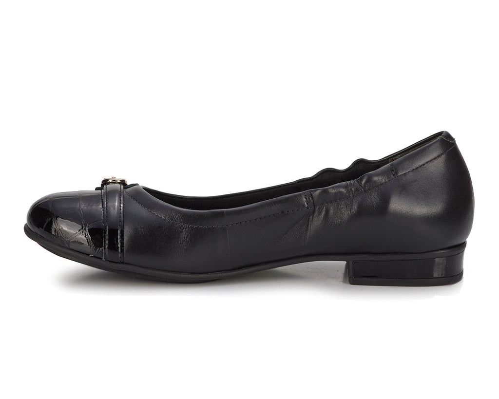 Black Leather  Patent-TRISTA BY ROS HOMMERSON 2