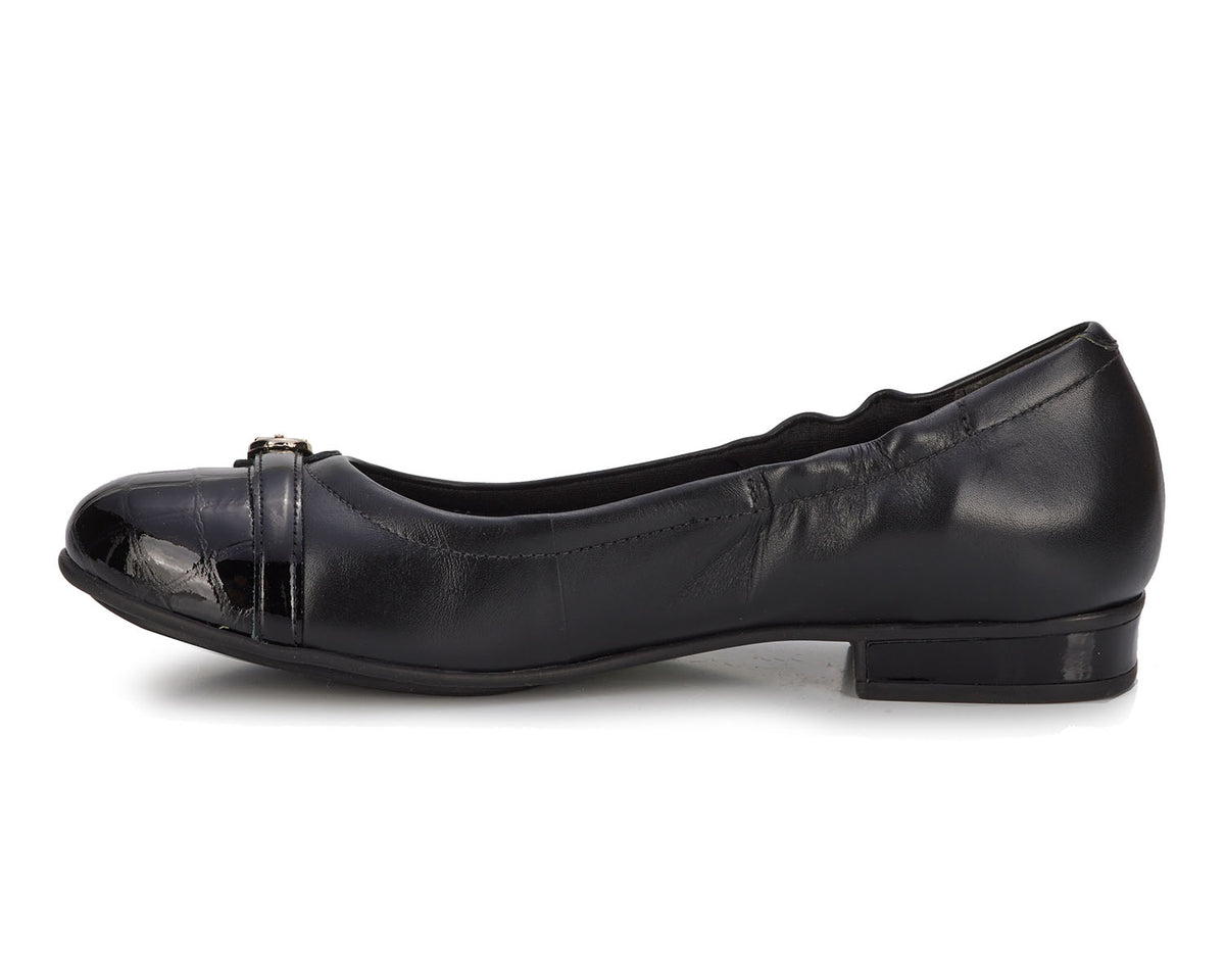 Black Leather  Patent-TRISTA BY ROS HOMMERSON 2