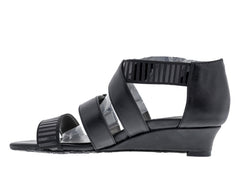 Black Leather-VOLUPTUOUS BY ROS HOMMERSON 3