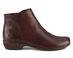 Brown Leather-EZRA BOOT BY ROS HOMMERSON 4