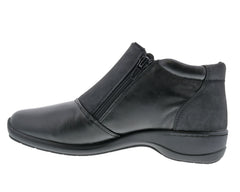 Black Leather-SUPERB COMFORT BY ROS HOMMERSON 4