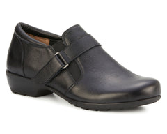Black Leather-ELIOT BY ROS HOMMERSON 1