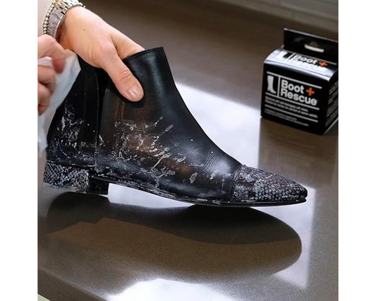 White-BOOT RESCUE WIPES 2