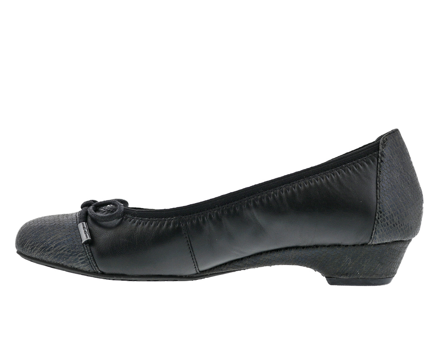 Black Sheep Leather Iguana Print-TASHA BY ROS HOMMERSON 5