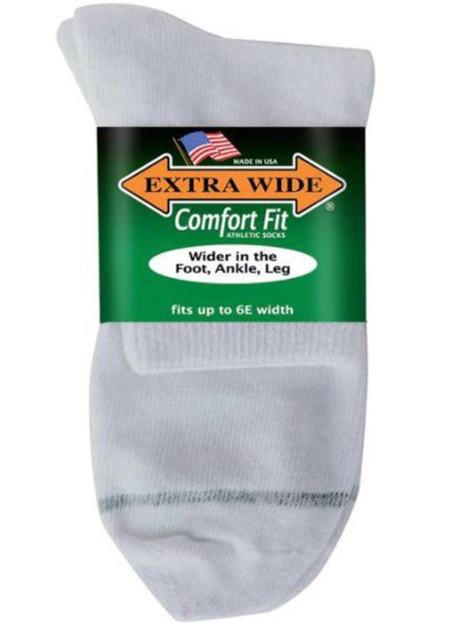 White-EXTRA WIDE ATHLETIC QUARTER SOCK 1