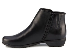 Black Leather-EZRA BOOT BY ROS HOMMERSON 7